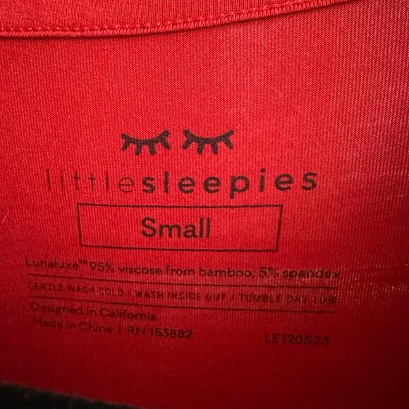 Little Sleepies Long Sleeve Sleep Top Women's Red Size Small - Picture 3 of 3